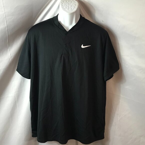 Nike Classy Black Two Button Standard Dri Fit Athletic Sport Cut Tee Shirt - Picture 1 of 5